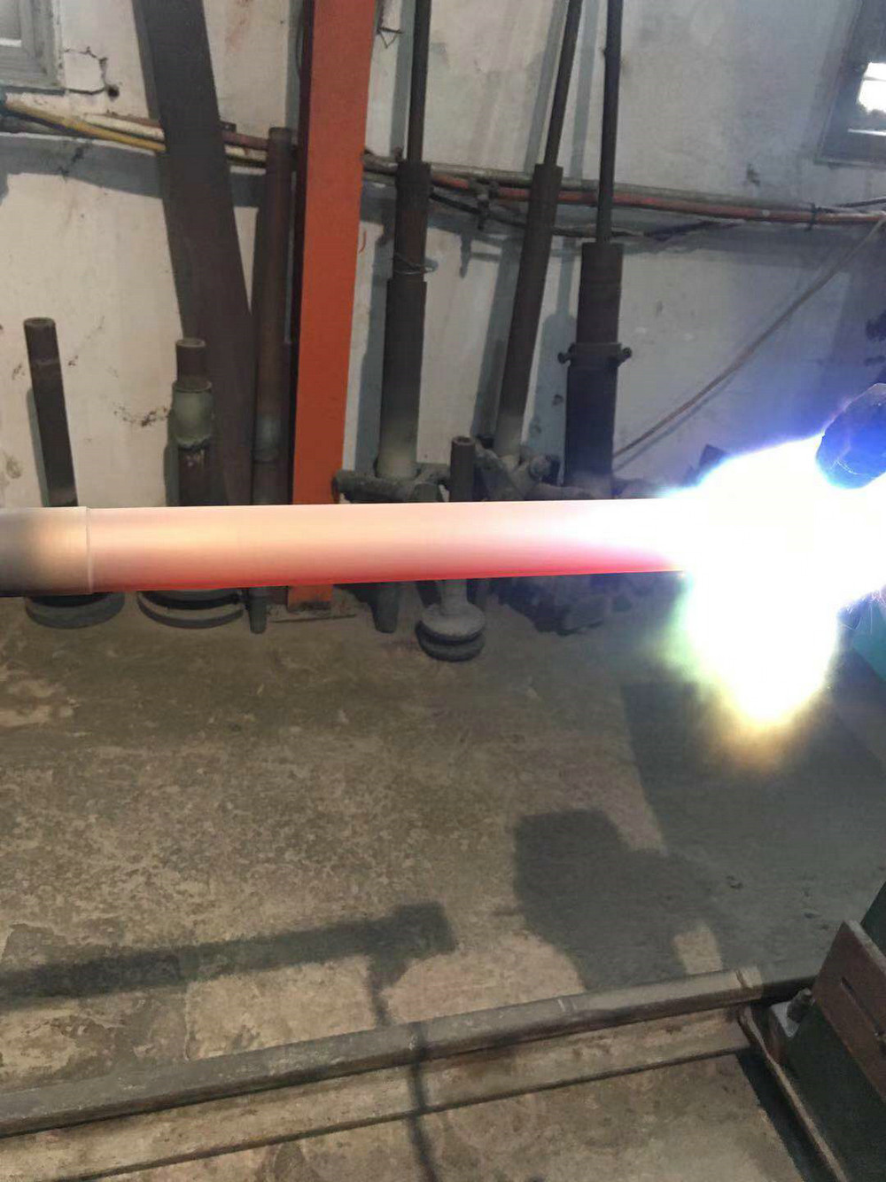 工件和設(shè)備13